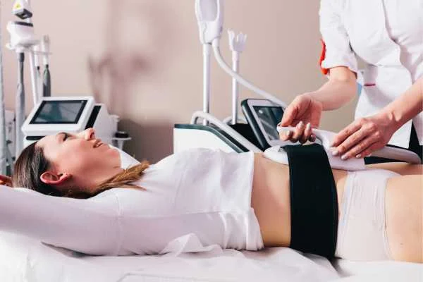 woman having body sculpting to help improve her body image and her mental health Greater London (Hammersmith and Fulham)